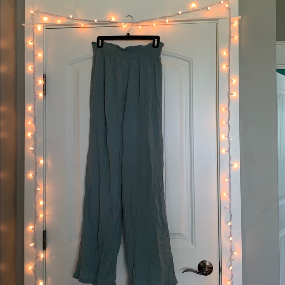 loose light blue pant